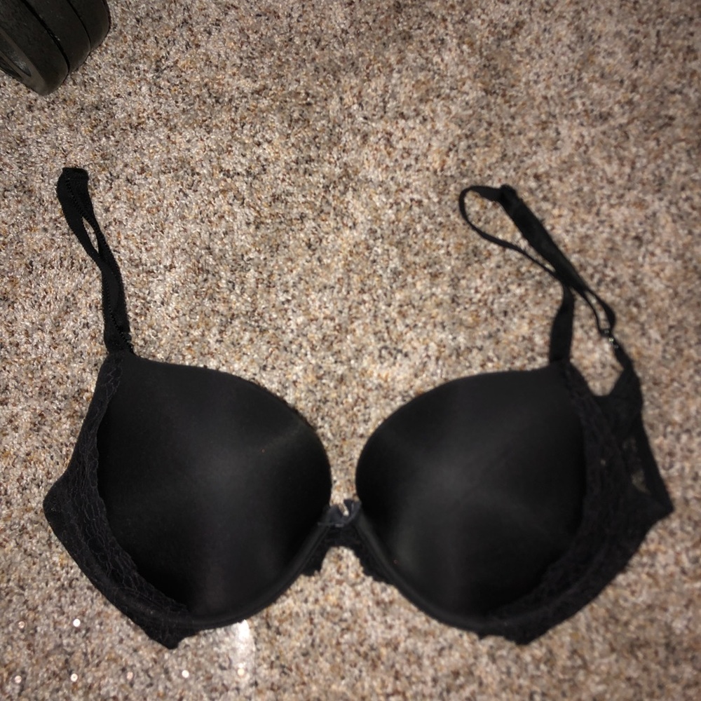 VS Bra